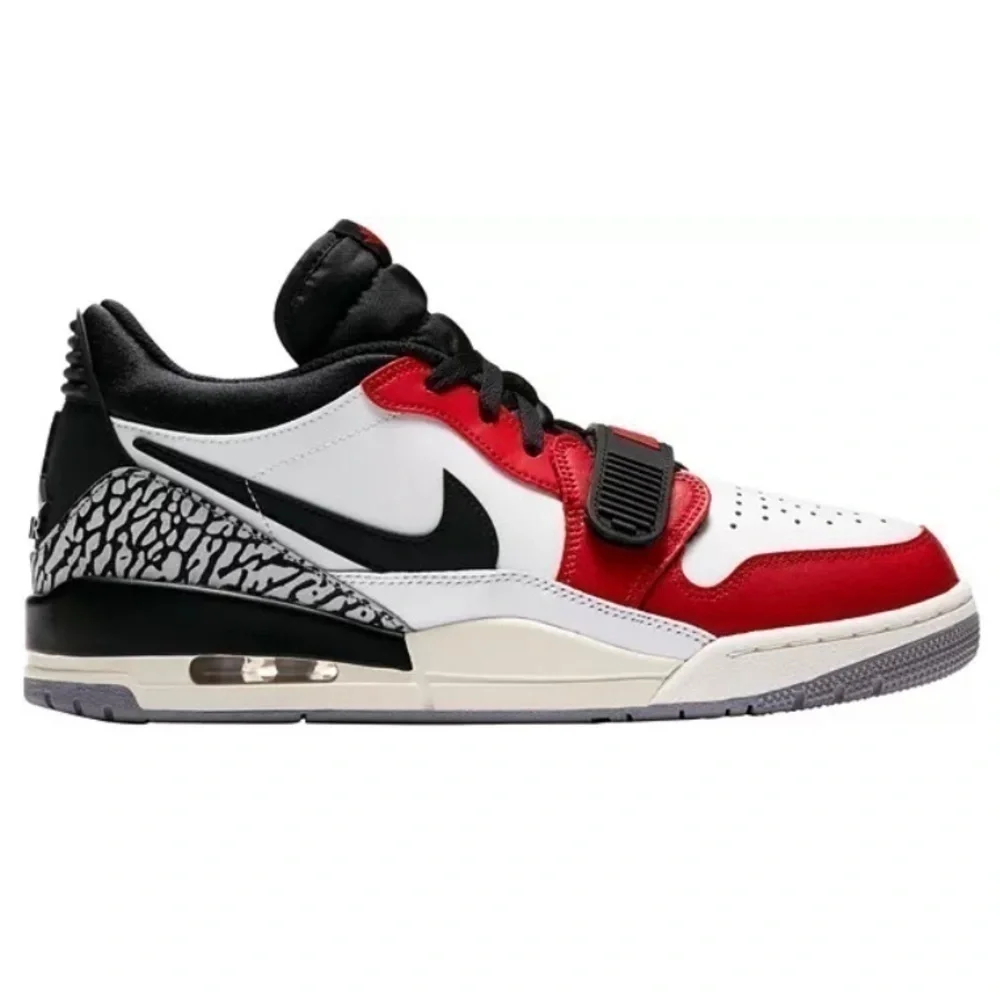 NIB. JORDAN Air Jordan Men’s Legacy 312 Low Shoes